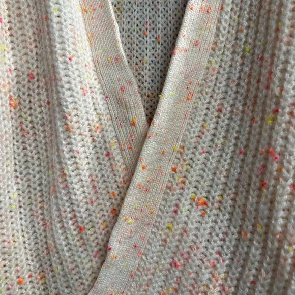 American Eagle Outfitters Cream and Neon Chunky Knit Cardigan - Picture 2 of 7